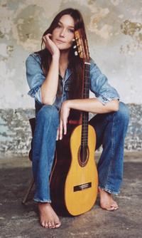 Carla Bruni enregistre son troisième album