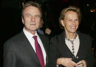 Ockrent et Kouchner vérouillent les affaires extérieures